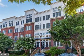 1418 North Rhodes Street, Unit B120 Arlington, VA 22209 - Photo 2 of 23
