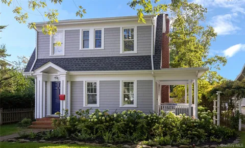 $2,350,000 | 172 5th Street, Greenport, NY 11944