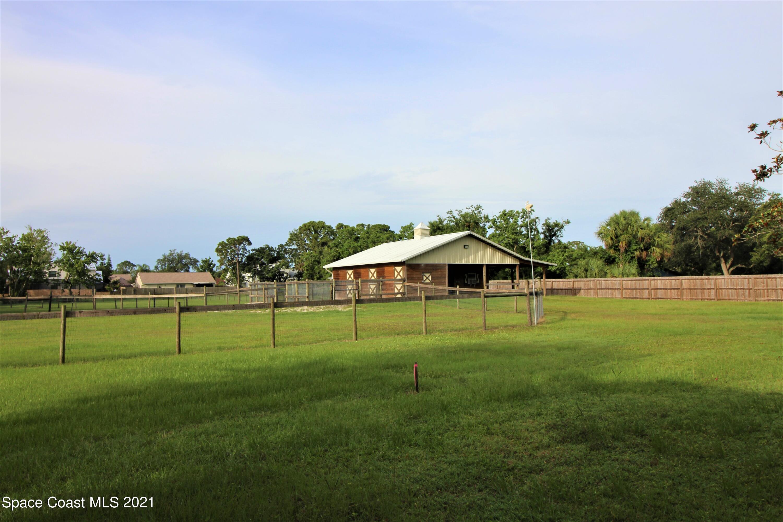 1985 Cox Road Cocoa, FL 32926 - Photo 22 of 50 Barn