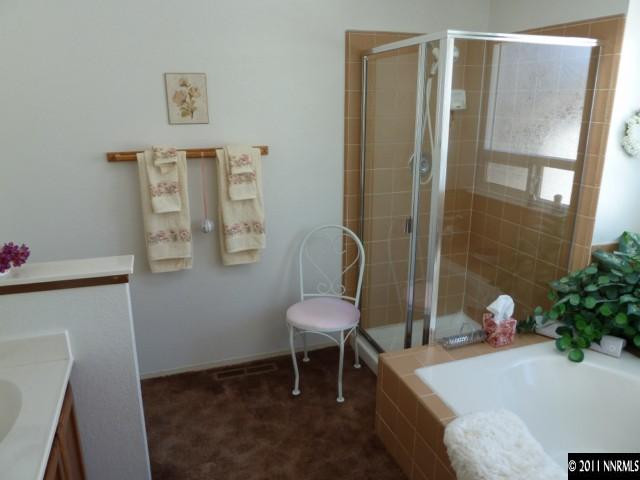 6260 Fieldstone Place Reno, NV 89523 - Photo 8 of 13 Photo 8