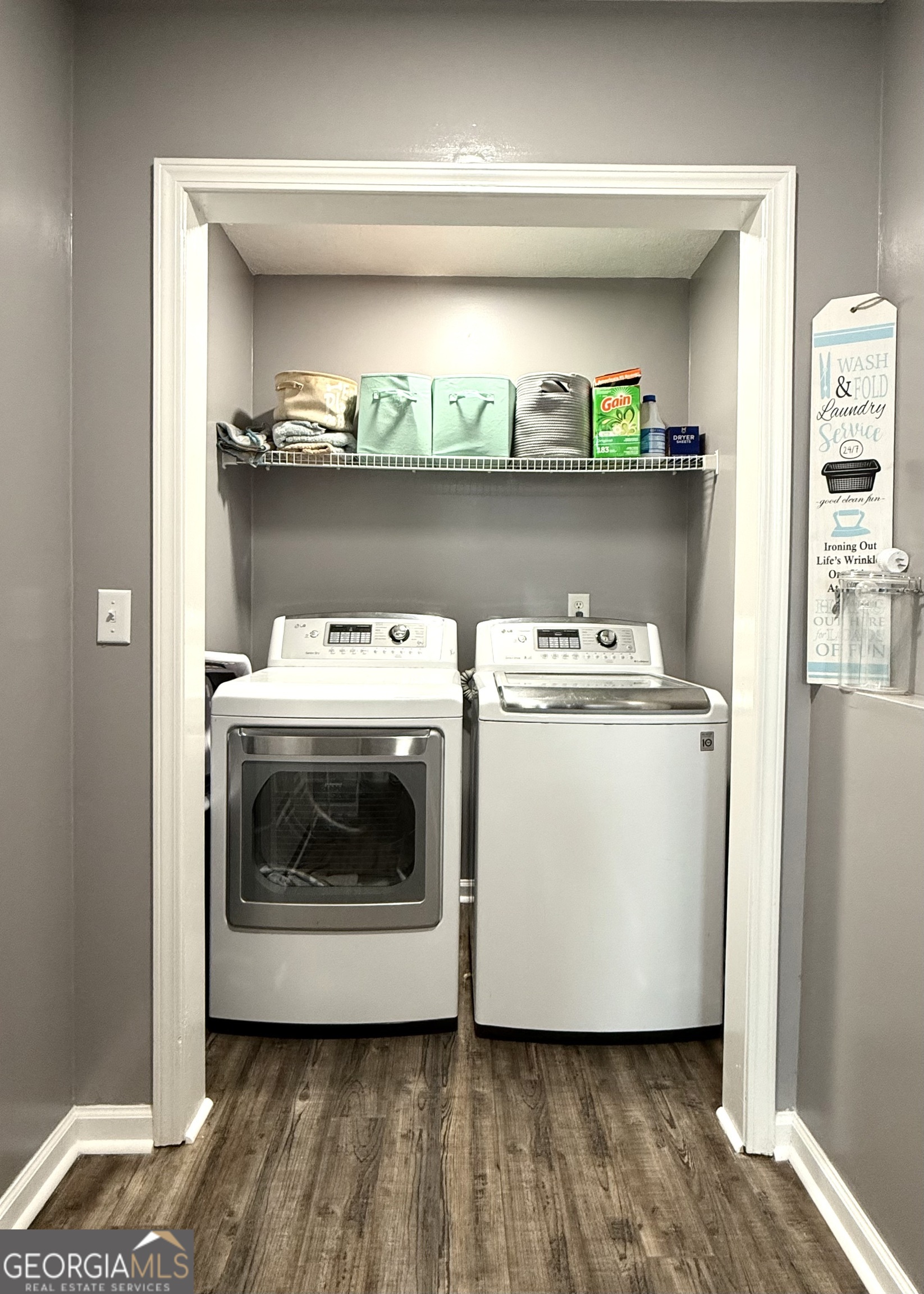 110 Waterloo Drive Mount Airy, GA 30563 - Photo 8 of 24 a utility room with a washer and dryer