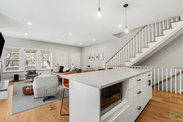 $629,500 | 7100 Ada Depot Drive Southeast, Ada, MI 49301