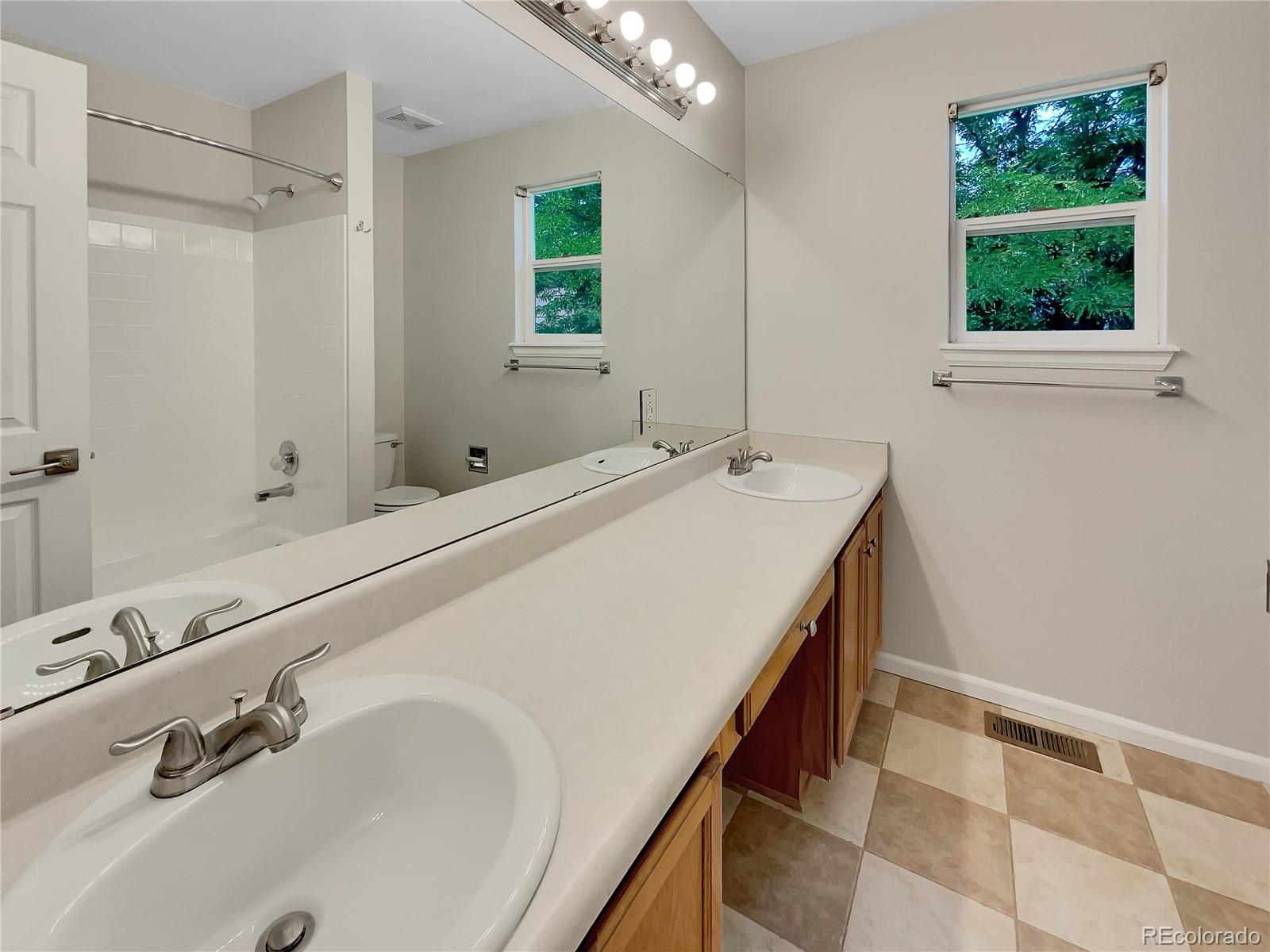 9909 Apollo Bay Way Highlands Ranch, CO 80130 - Photo 21 of 24 Gallery Image 21