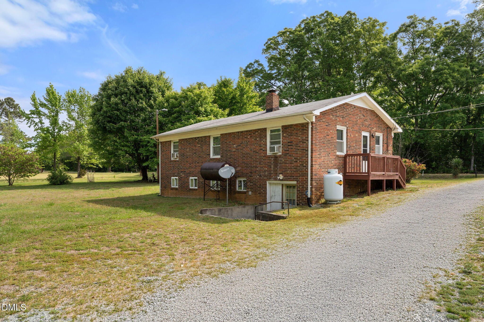 9569 Ridgeville Rd