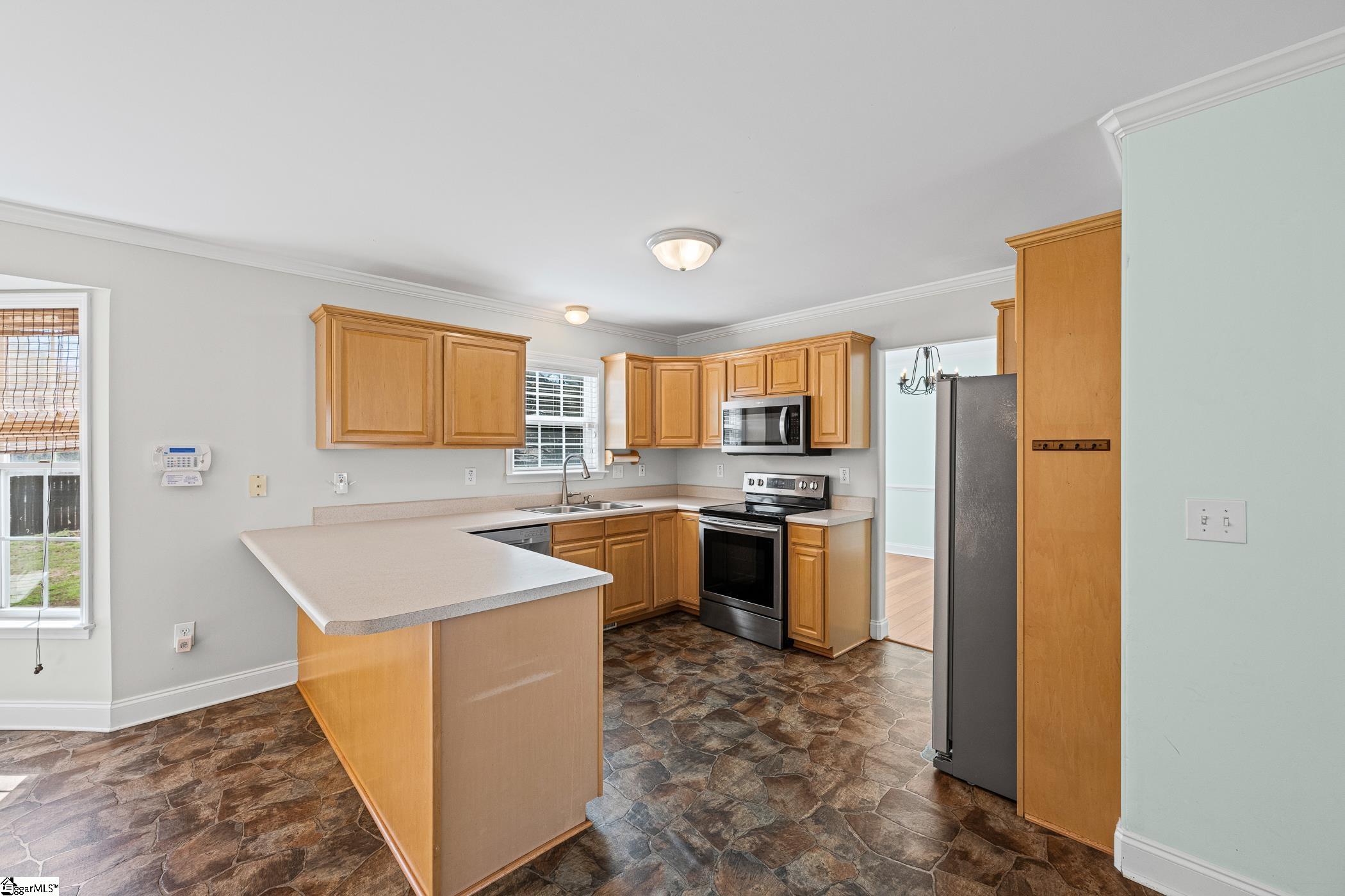 4 Fieldhaven Court Greer, SC 29651 - Photo 6 of 34