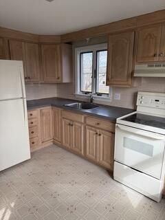 221 Upper County Road, Unit 203 Dennis, MA 02639 - Photo 9 of 10 kitchen