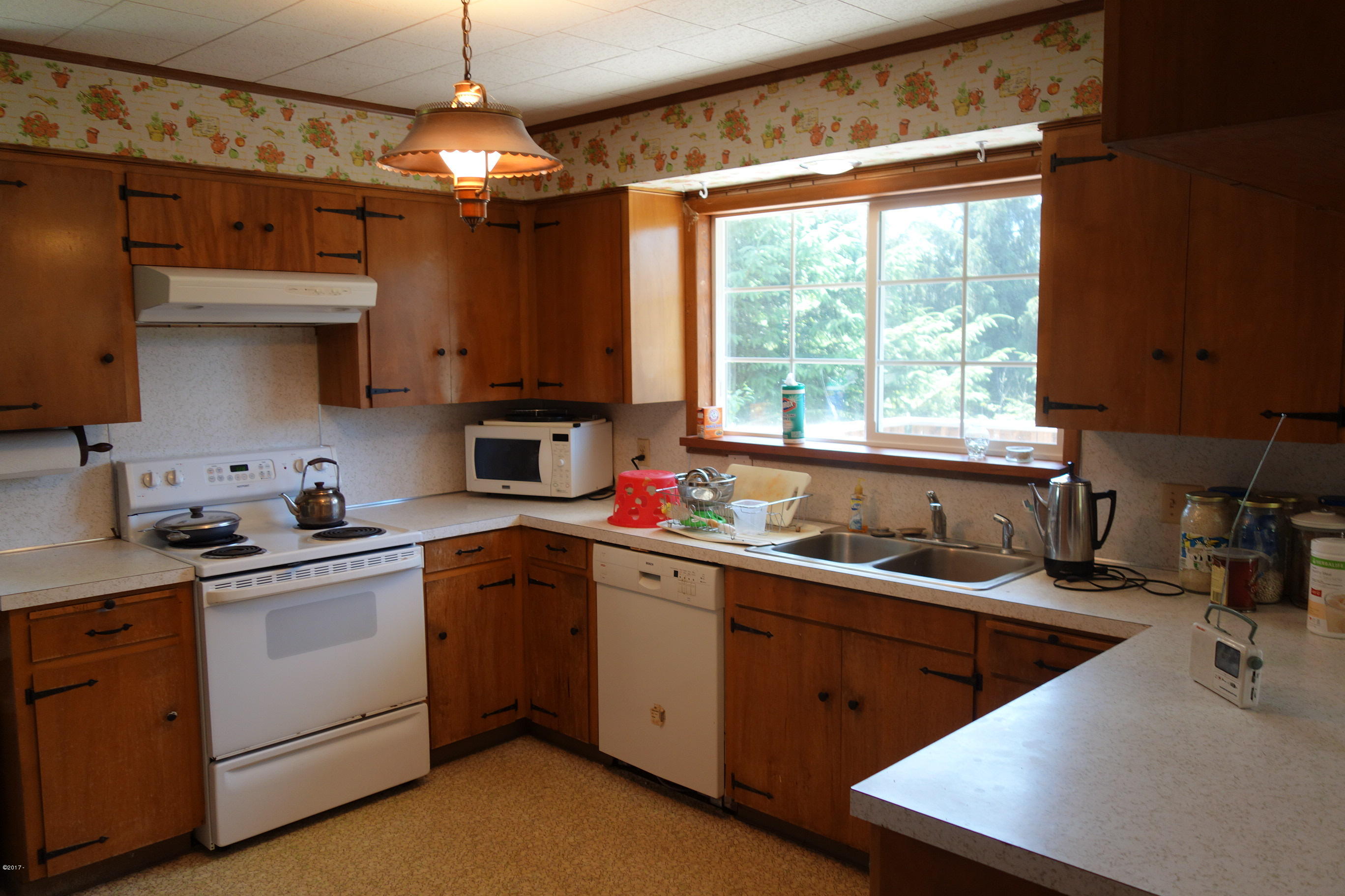 39455 Us-101 Cloverdale, OR 97112 - Photo 19 of 30 DSC07773