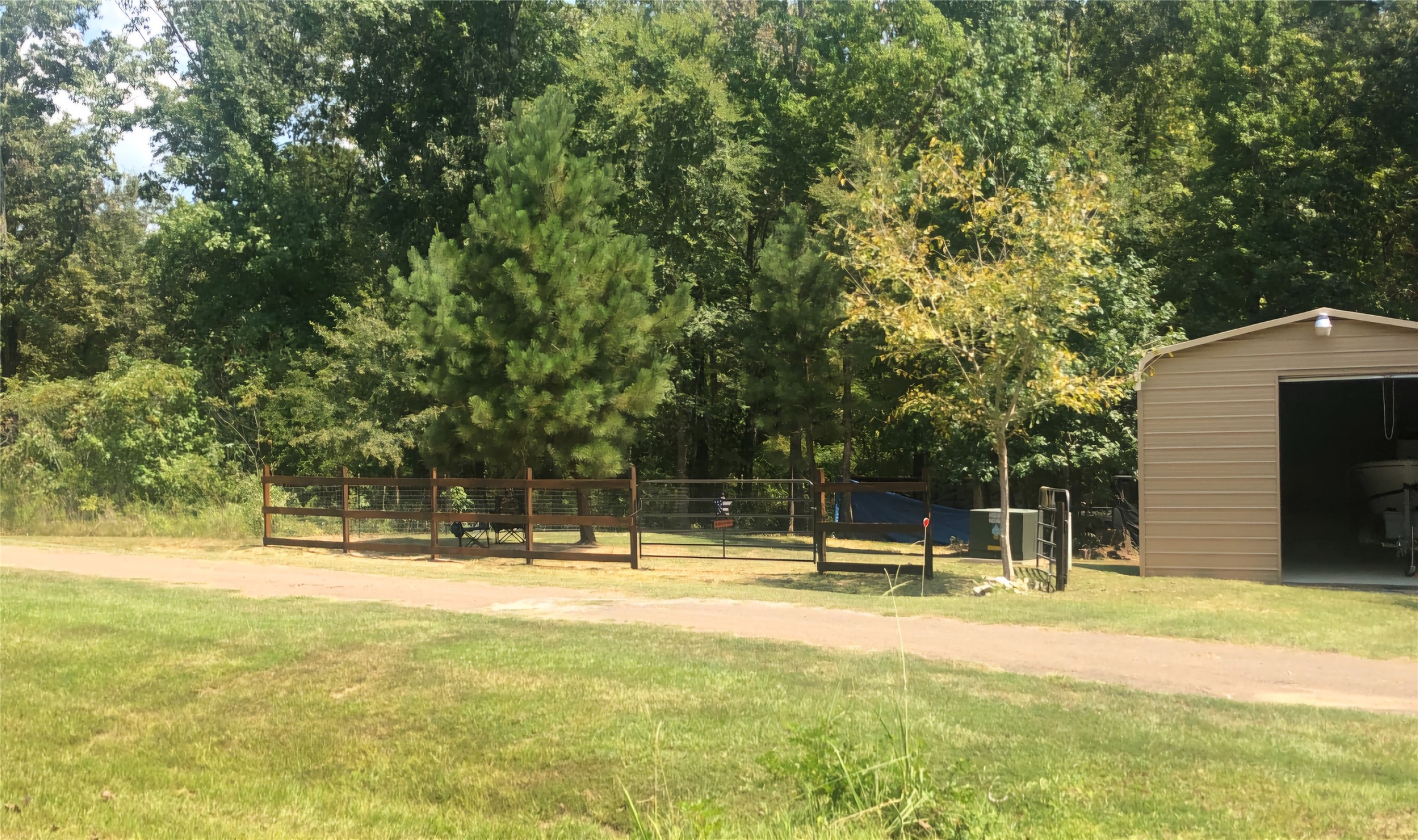 1190 Hidden Oaks Drive Point Blank, TX 77364 - Photo 2 of 12