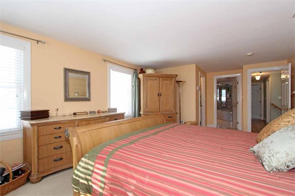 36 Bonwood Road Needham, MA 02492 - Photo 18 of 30