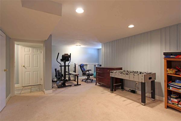 36 Bonwood Road Needham, MA 02492 - Photo 25 of 30