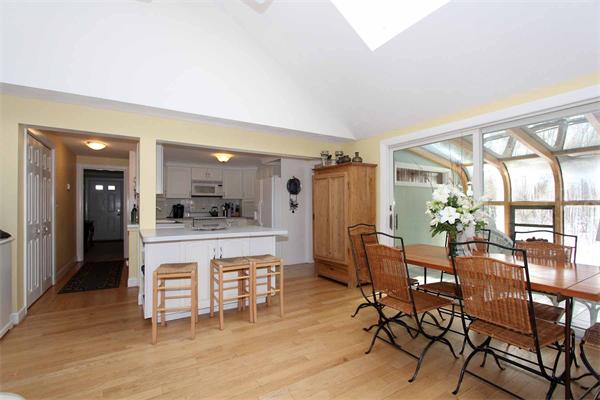 36 Bonwood Road Needham, MA 02492 - Photo 8 of 30