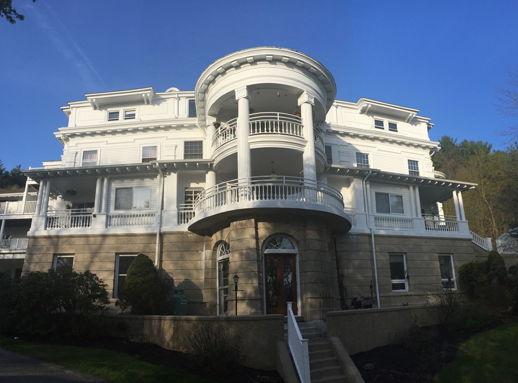 1401 Great Pond Road, Unit 9 North Andover, MA 01845 - Photo 1 of 16 Gallery Image 1