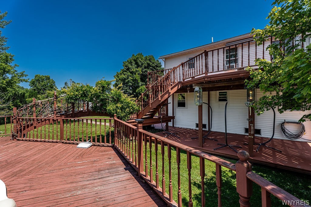 4015 Mapleton Road Wheatfield, NY 14120 - Photo 25 of 49 View of Pool and House Decks