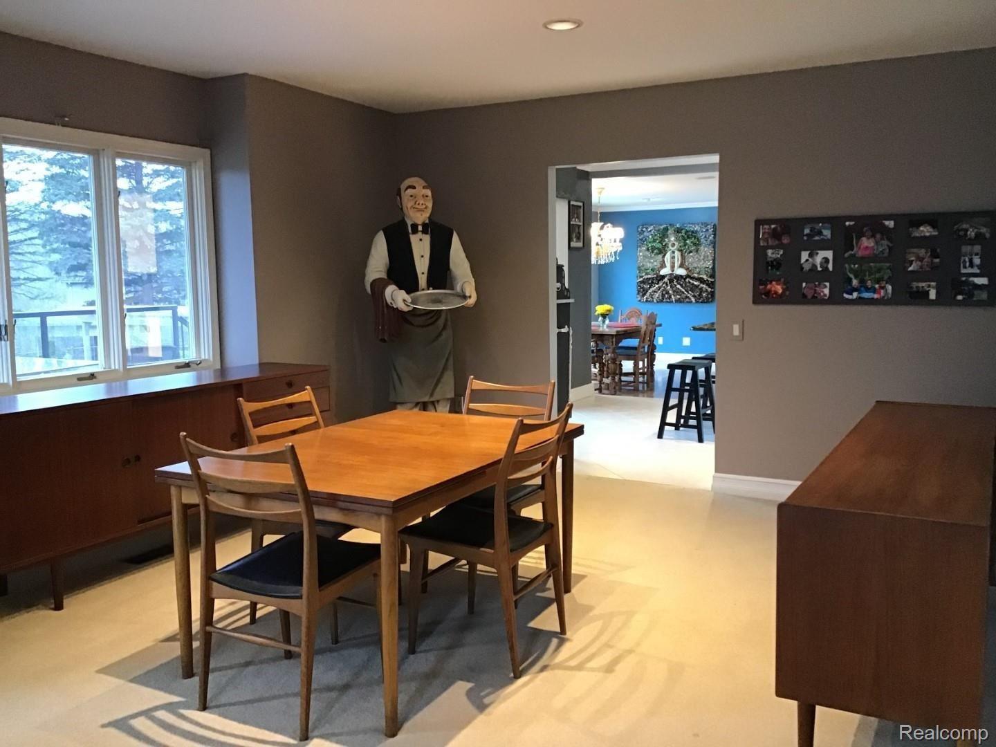2881 Clarkston Road Oakland, MI 48363 - Photo 29 of 98 DiningRoom (1).jpg