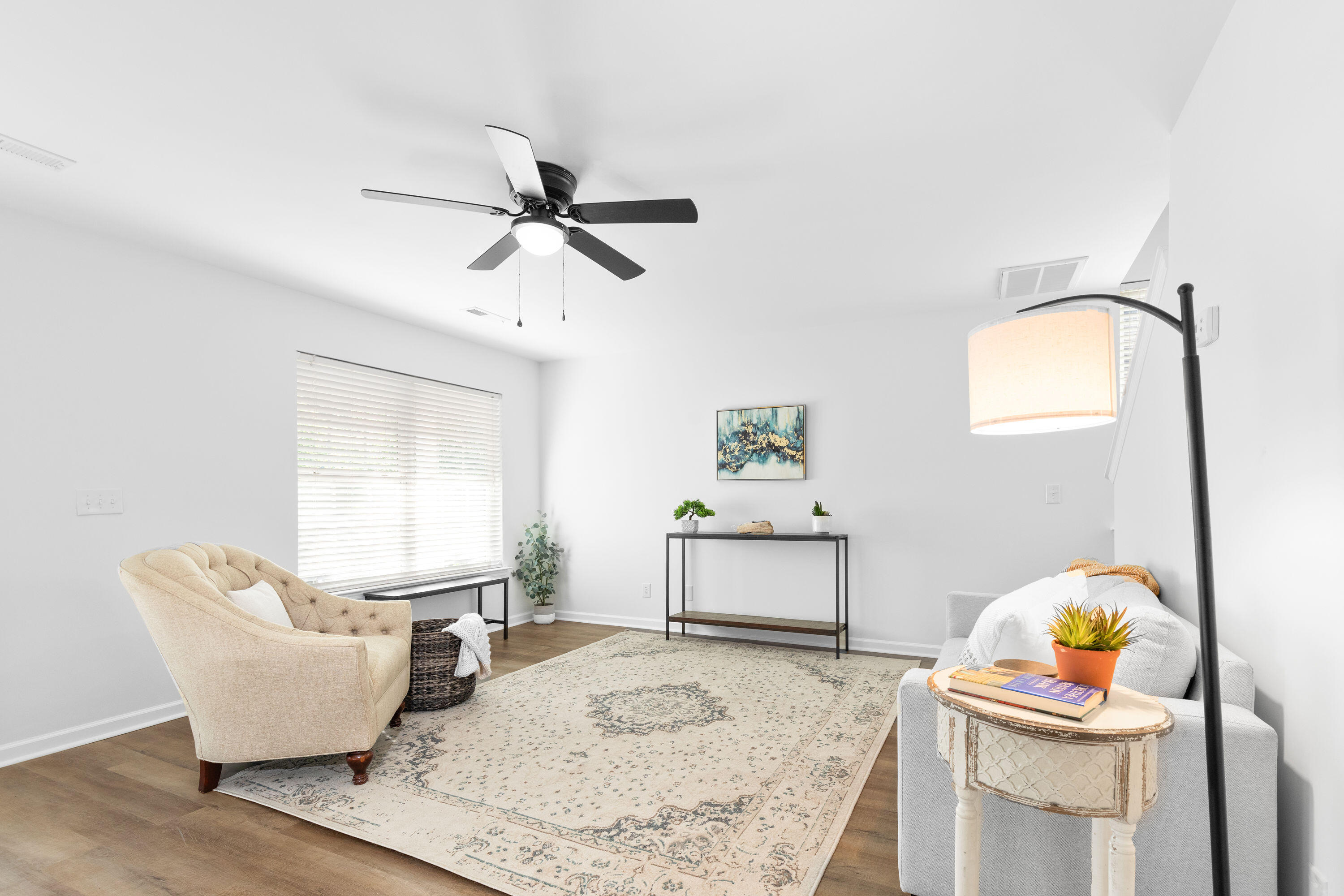 4888 Oak Leaf Road Summerville, SC 29485 - Photo 4 of 29 4888-Oak-Leaf-6
