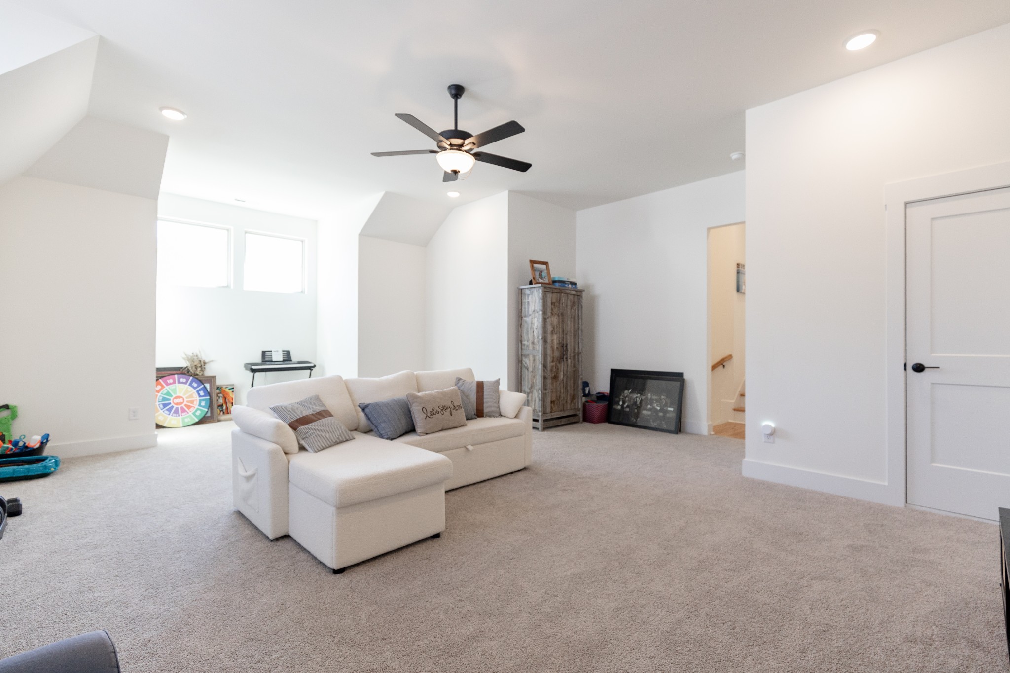194 Phillips Bend Spring Hill Spring Hill, TN 37174 - Photo 49 of 70 a living room with furniture and a ceiling fan