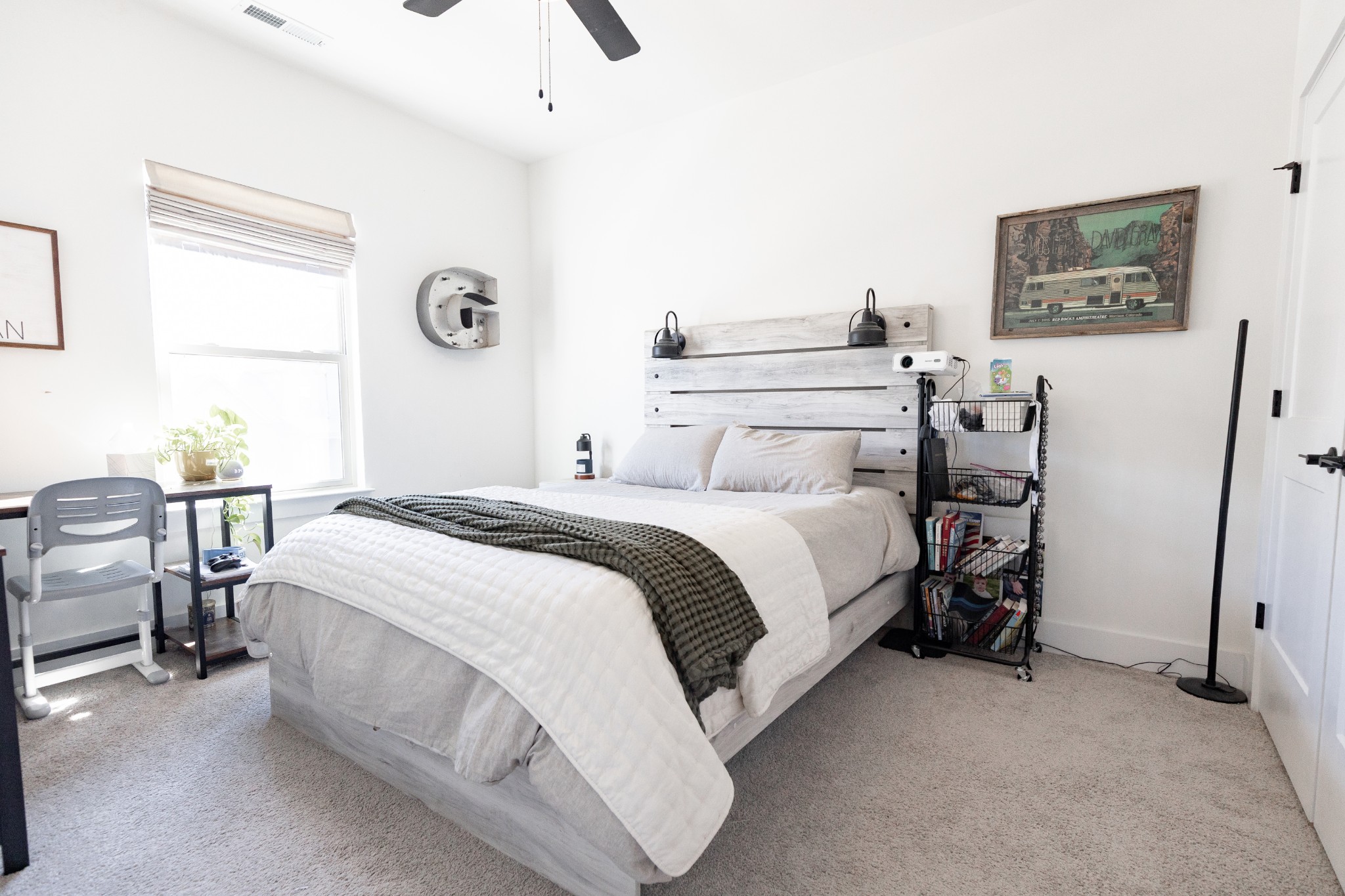 194 Phillips Bend Spring Hill Spring Hill, TN 37174 - Photo 54 of 70 a bedroom with a bed and a table