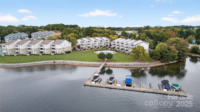 $569,752 | 1331 Torrence Circle, Unit 1331, Davidson, NC 28036