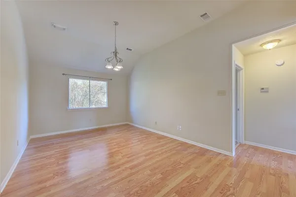 $2,300 | 13030 Richmond Avenue, Houston, TX 77082