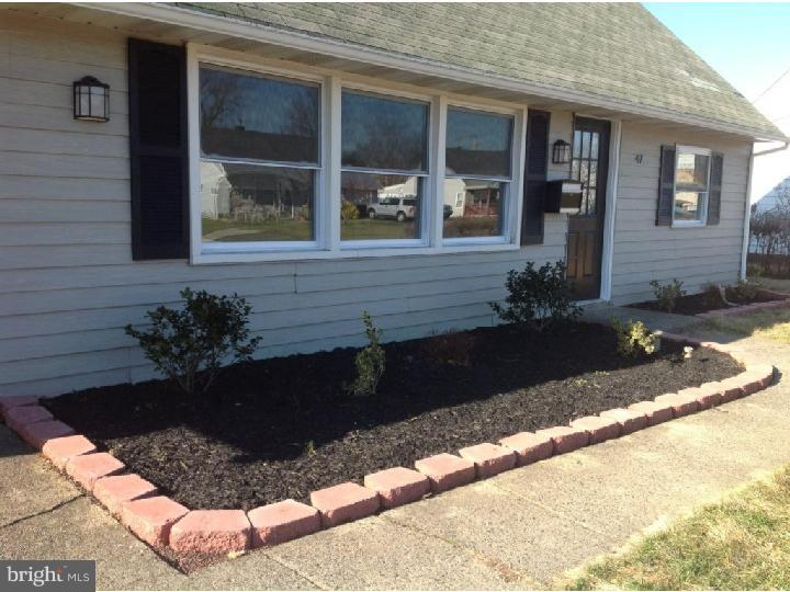47 Canoebirch Road Levittown, PA 19057 - Photo 2 of 20 Exterior Front
