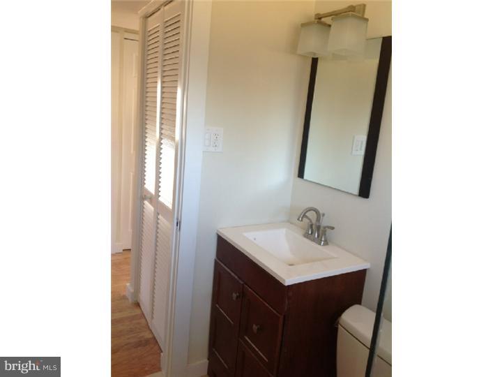 47 Canoebirch Road Levittown, PA 19057 - Photo 12 of 20 Bathroom