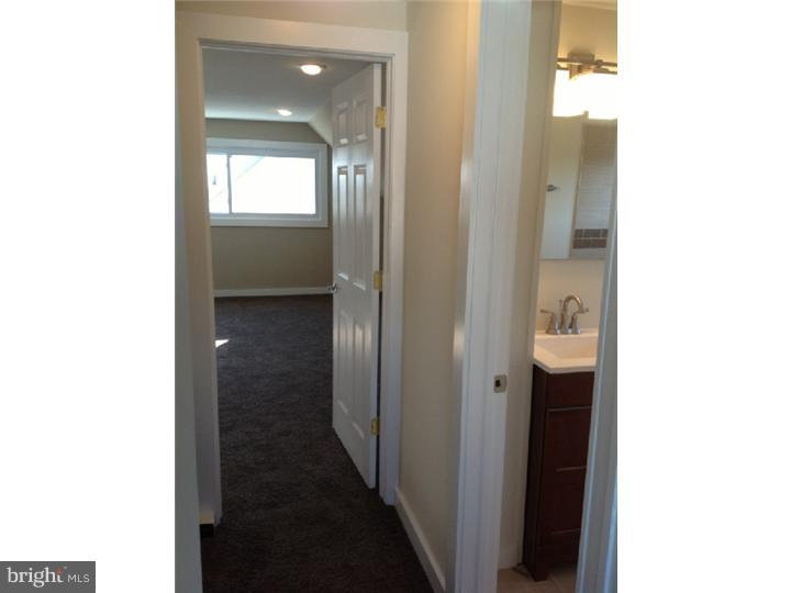 47 Canoebirch Road Levittown, PA 19057 - Photo 19 of 20 Walk-in Closet