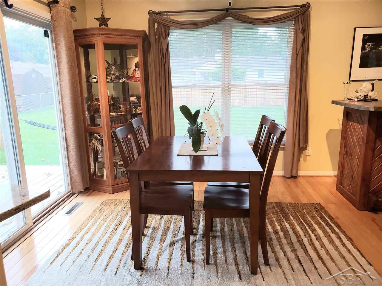 2824 Wieneke Road Saginaw, MI 48603 - Photo 11 of 21 Dining Room