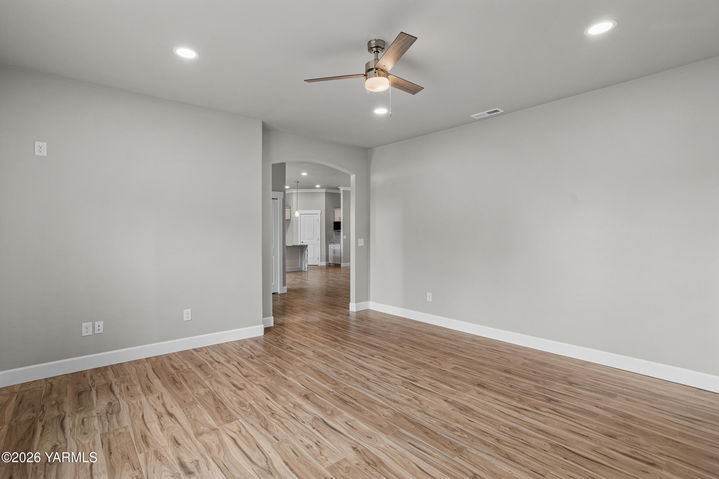 5834 Scenic Ridge Loop Yakima, WA 98908 - Photo 26 of 35 Family Room