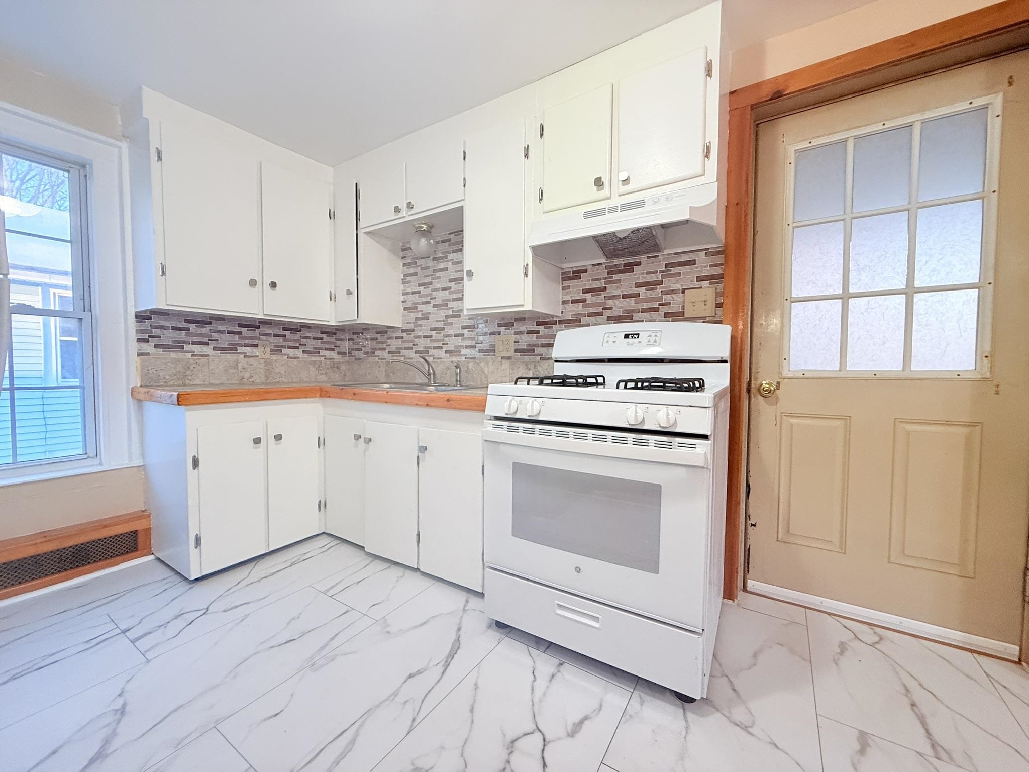 60 High Street, Unit 2 Claremont, NH 03743 - Photo 2 of 18