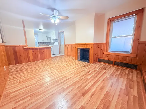 $1,650 | 60 High Street, Unit 2, Claremont, NH 03743