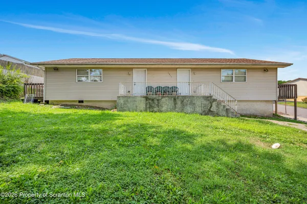 $1,195 | 1215 Lori Drive, Old Forge, PA 18518