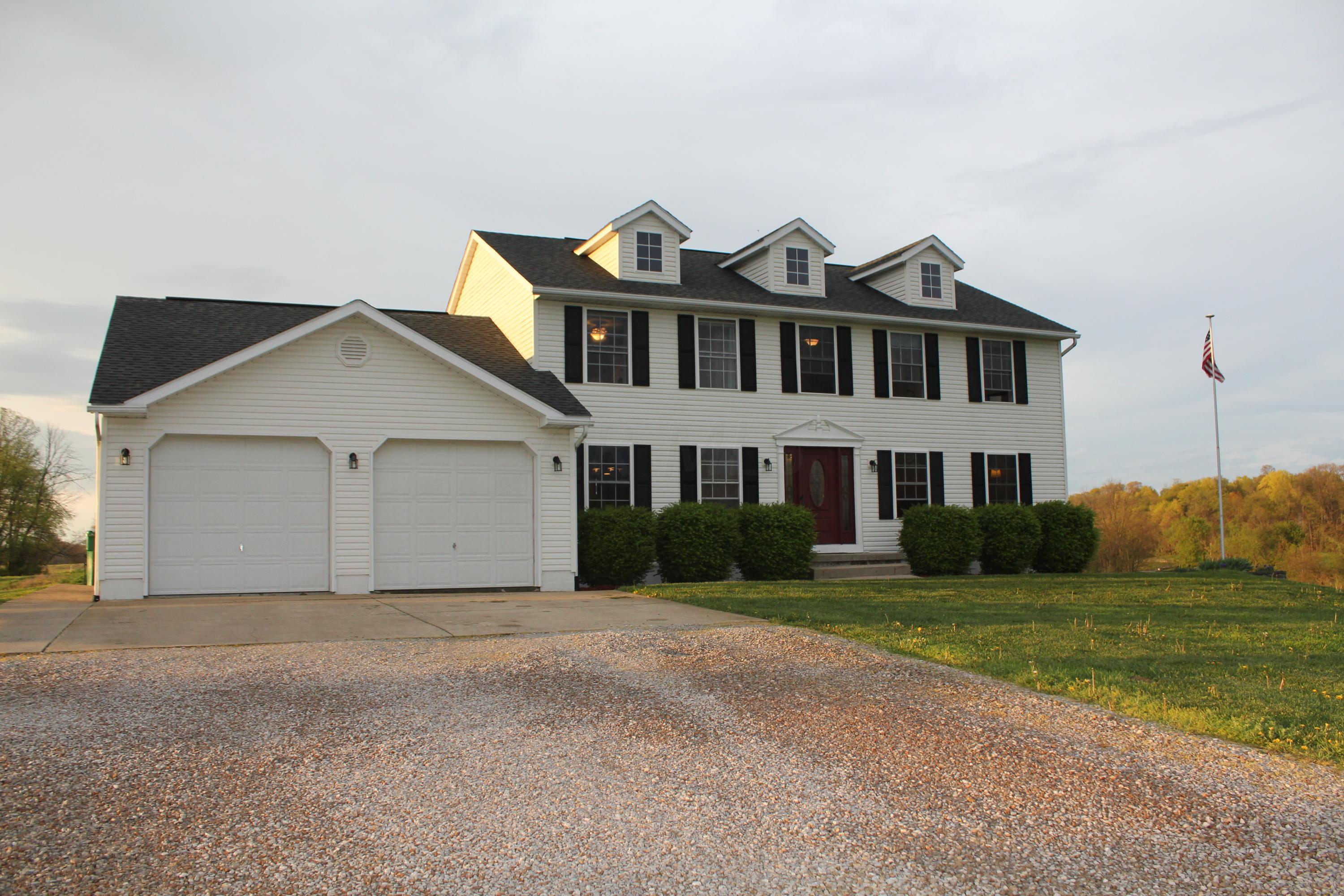 18667 Utica Road Utica, OH 43080 - Photo 2 of 40 Gallery Image 2