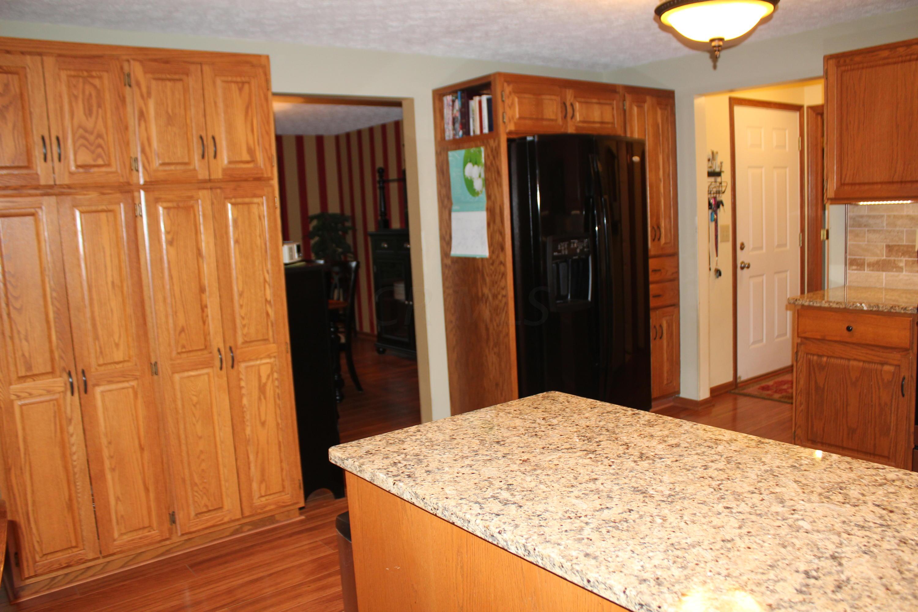 18667 Utica Road Utica, OH 43080 - Photo 10 of 40 Gallery Image 10
