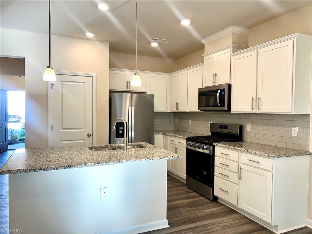 861 Falls Grove Trail High Point, NC 27265 - Photo 6 of 36