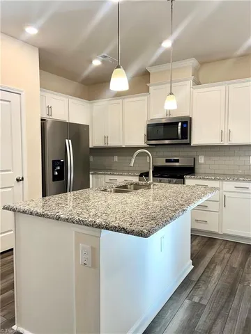 $1,700 | 861 Falls Grove Trail, High Point, NC 27265