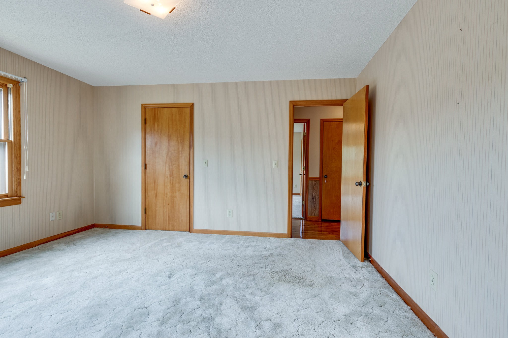 1340 Magazine Road Pulaski, TN 38478 - Photo 27 of 83 a view of an empty room with closet and a window