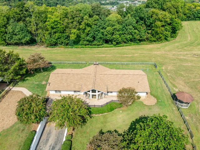 $850,000 | 1340 Magazine Road, Pulaski, TN 38478