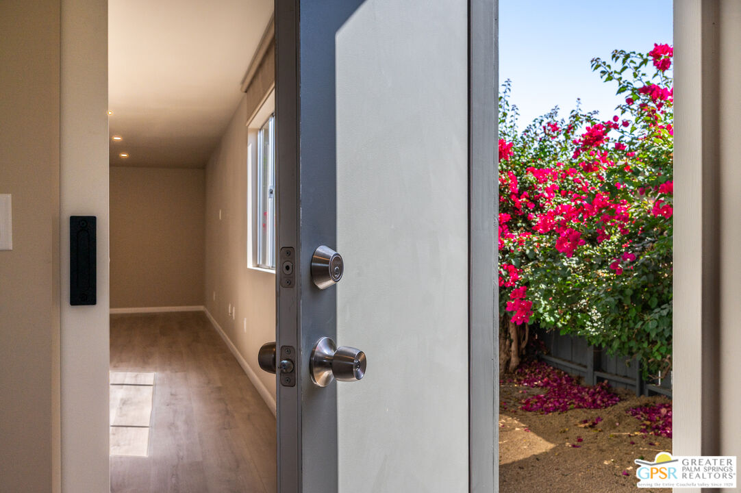 69140 Aliso Road Cathedral City, CA 92234 - Photo 15 of 35