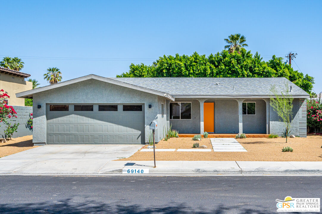 69140 Aliso Road Cathedral City, CA 92234 - Photo 2 of 35