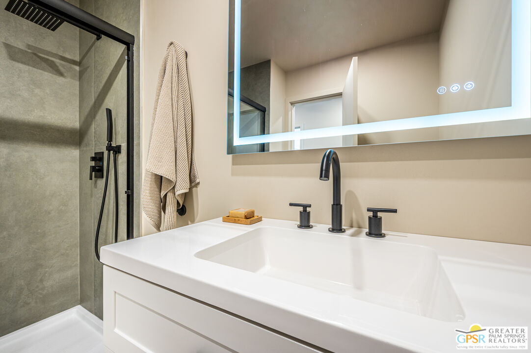 69140 Aliso Road Cathedral City, CA 92234 - Photo 31 of 35