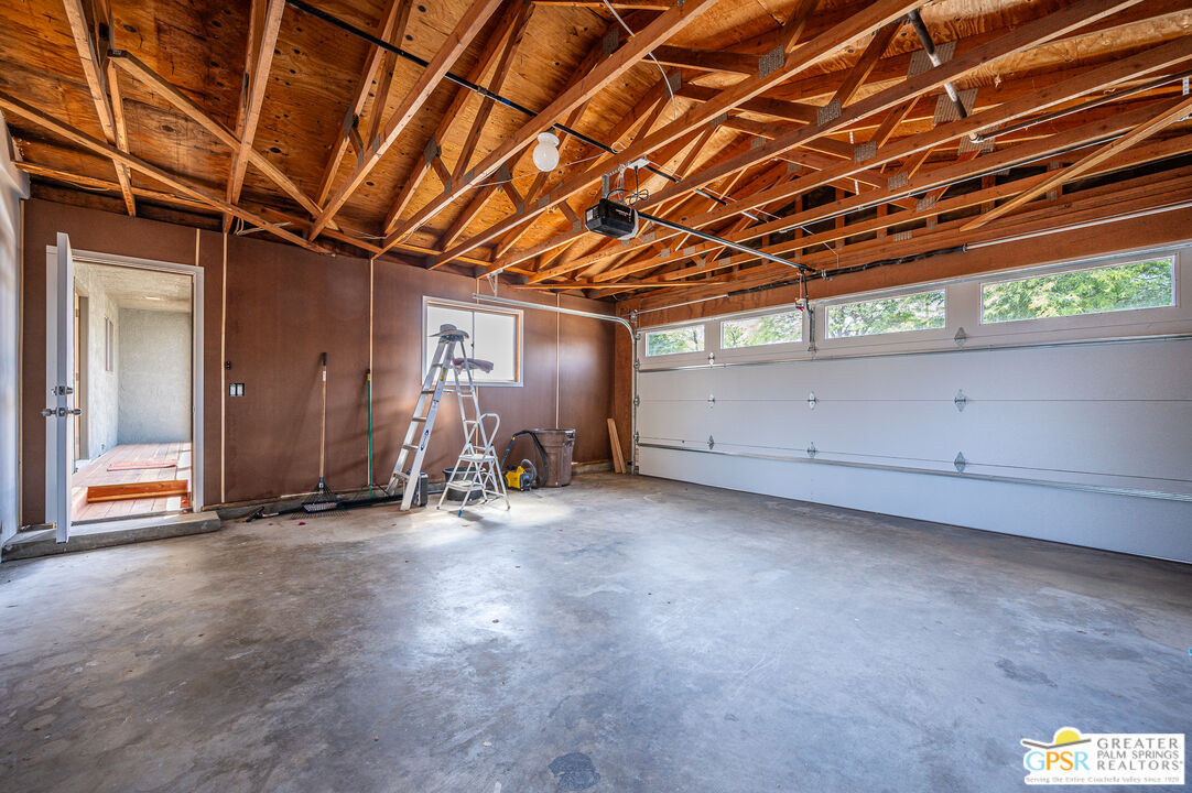 69140 Aliso Road Cathedral City, CA 92234 - Photo 32 of 35