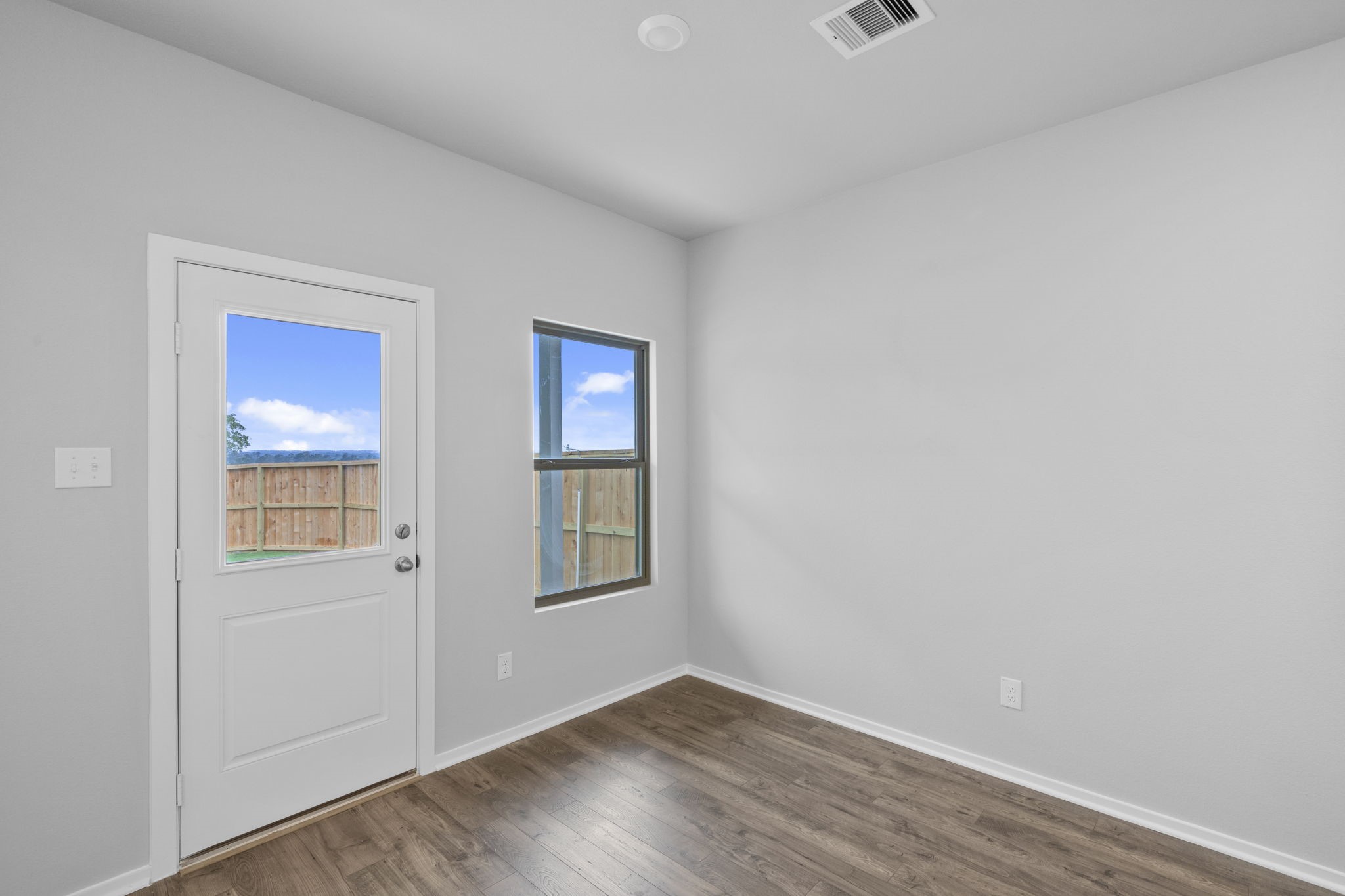 12320 Ridge Top Drive Conroe, TX 77304 - Photo 7 of 31