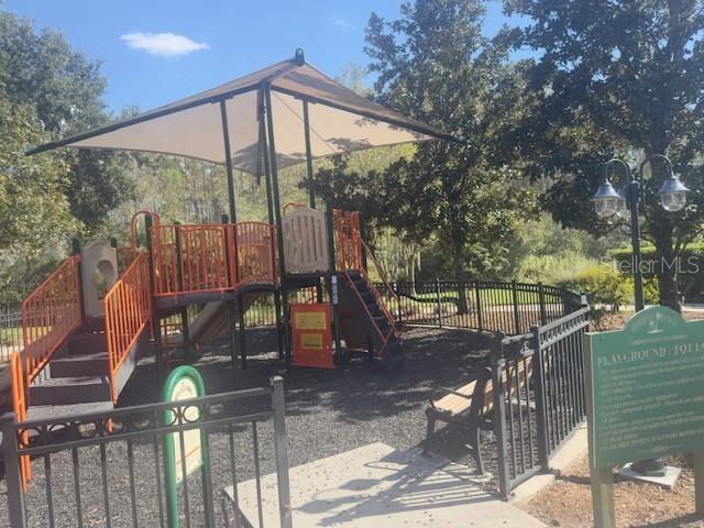 1431 Shallcross Avenue Orlando, FL 32828 - Photo 36 of 44