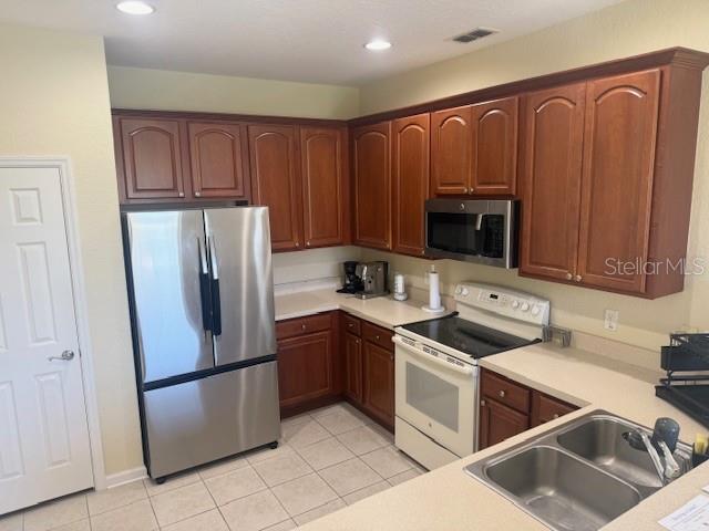 1431 Shallcross Avenue Orlando, FL 32828 - Photo 10 of 44