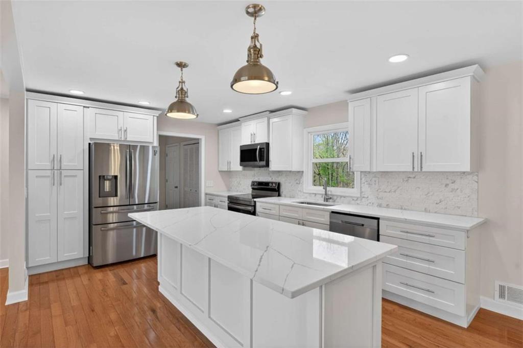 672 Cooley Woods Road Cleveland, GA 30528 - Photo 12 of 44