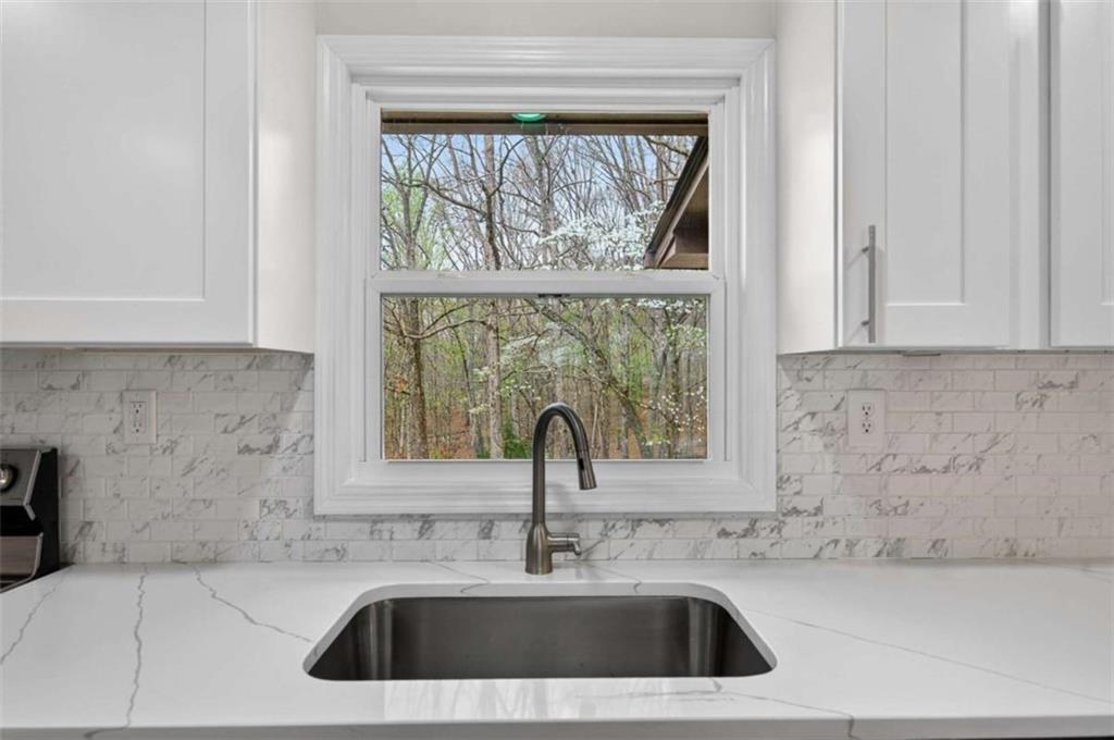 672 Cooley Woods Road Cleveland, GA 30528 - Photo 15 of 44