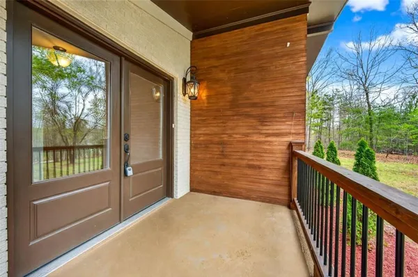 $425,000 | 672 Cooley Woods Road, Cleveland, GA 30528