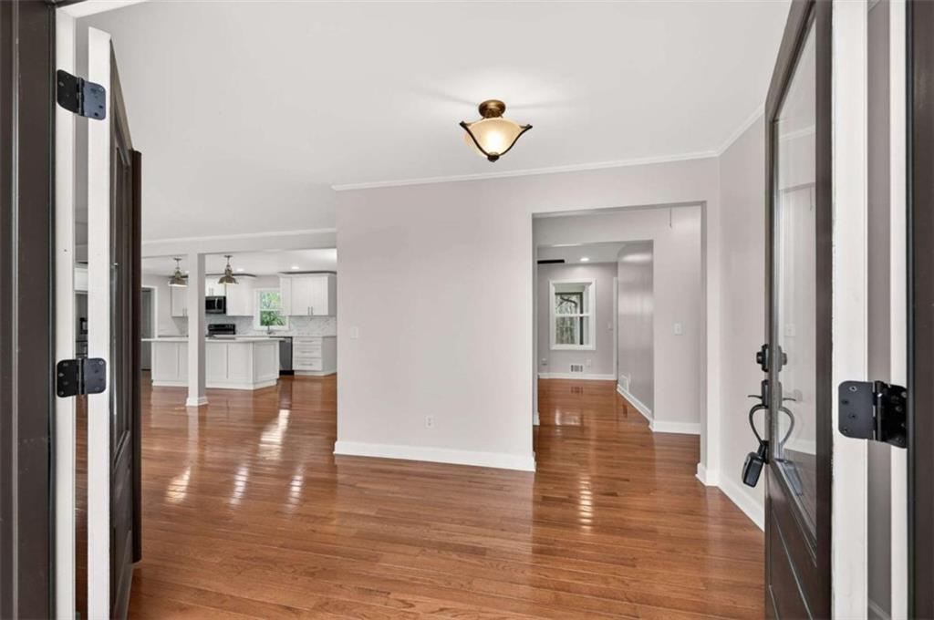 672 Cooley Woods Road Cleveland, GA 30528 - Photo 6 of 44