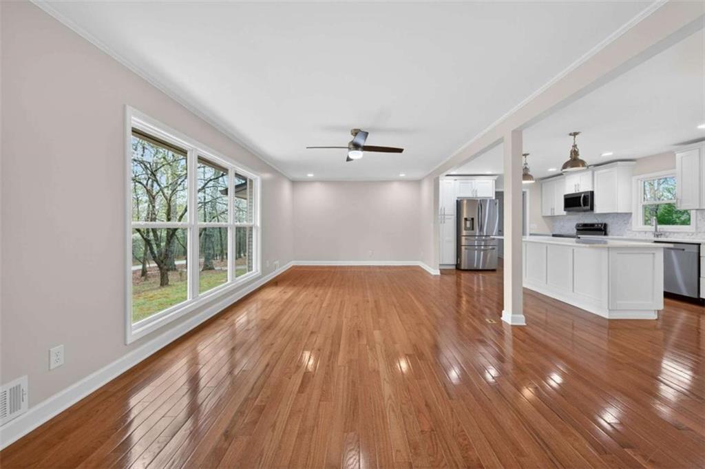 672 Cooley Woods Road Cleveland, GA 30528 - Photo 7 of 44