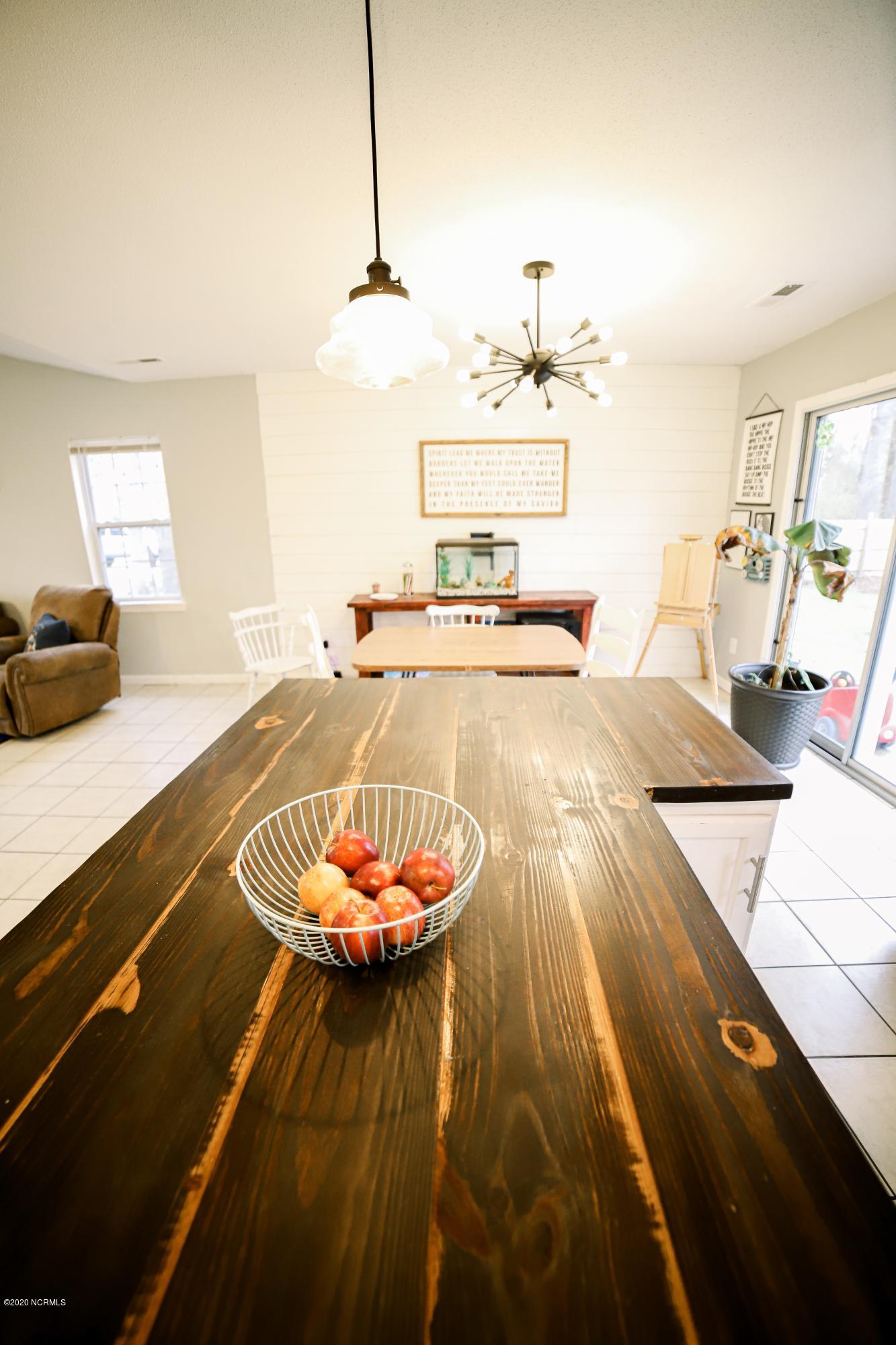 340 Hidden Valley Road Wilmington, NC 28409 - Photo 13 of 41 IMG_1394